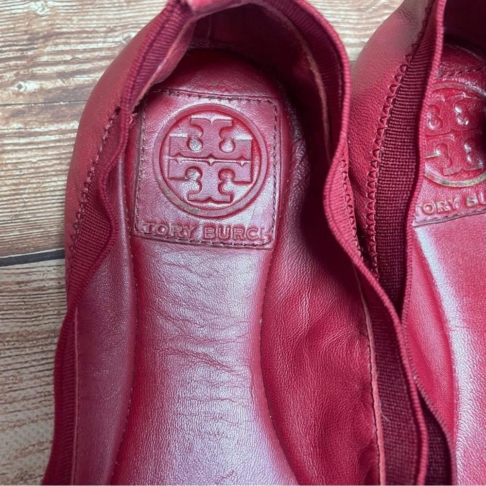 Tory Burch Caroline 2 Cabernet Leather Ballet Flats Gold Logo Women's Size 5 m - Picture 10 of 10